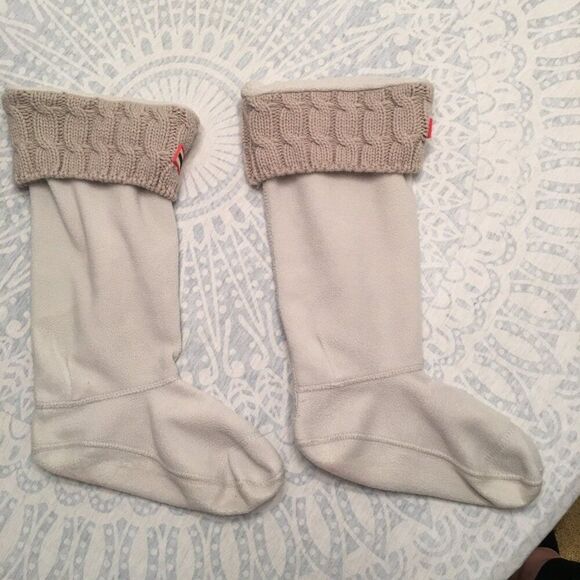 Hunter Beige Cable Knit Cuff Fleece Boot Socks For Women - Picture 3 of 3